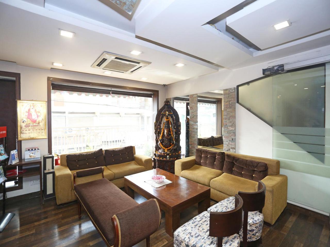Hotel Clark Heights New Delhi Extérieur photo